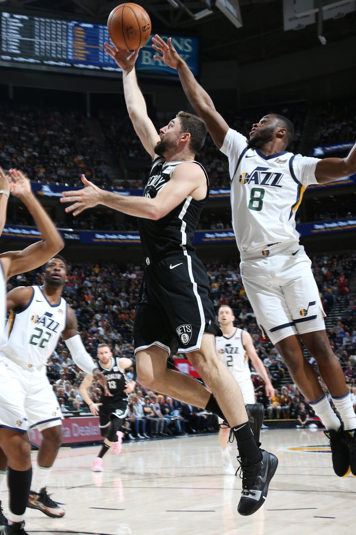 Gallery Nets vs. Jazz Photo Gallery
