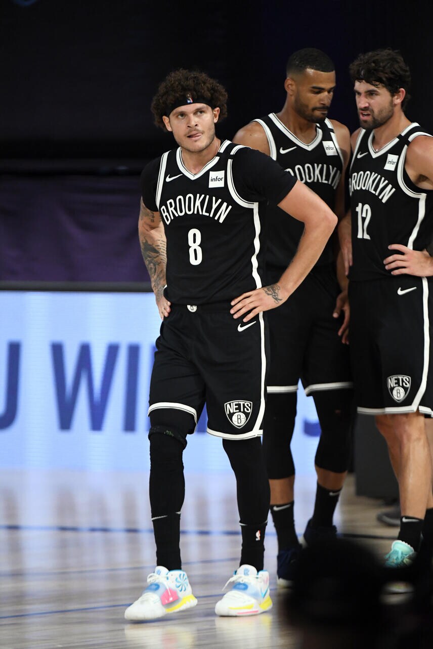 Gallery Nets vs. Magic Photo Gallery