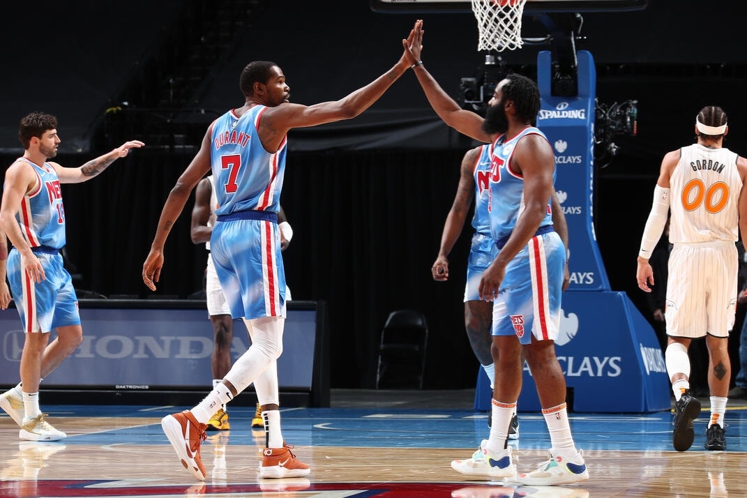 Gallery Nets vs. Magic Photo Gallery