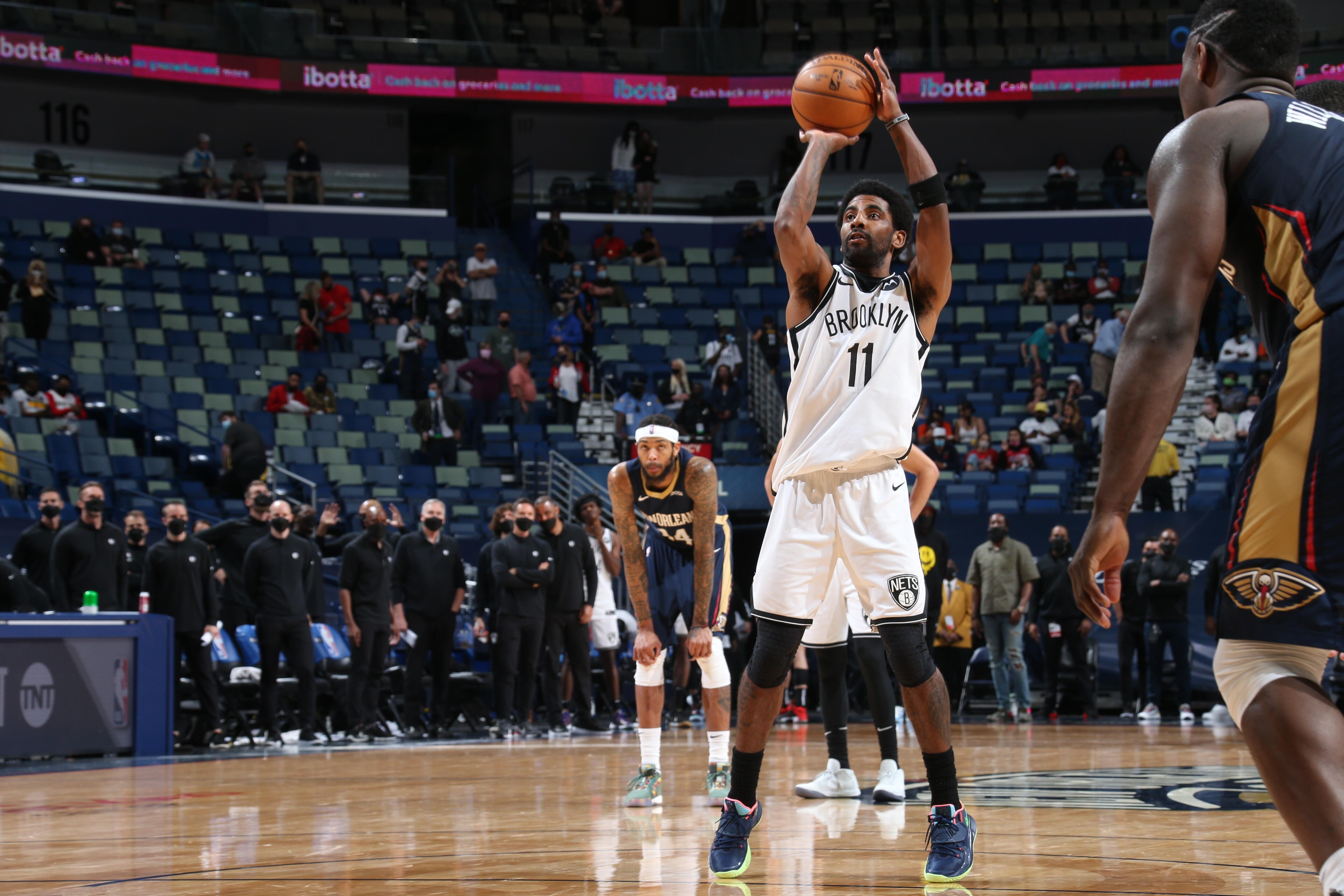 Gallery Nets vs. Pelicans Photo Gallery