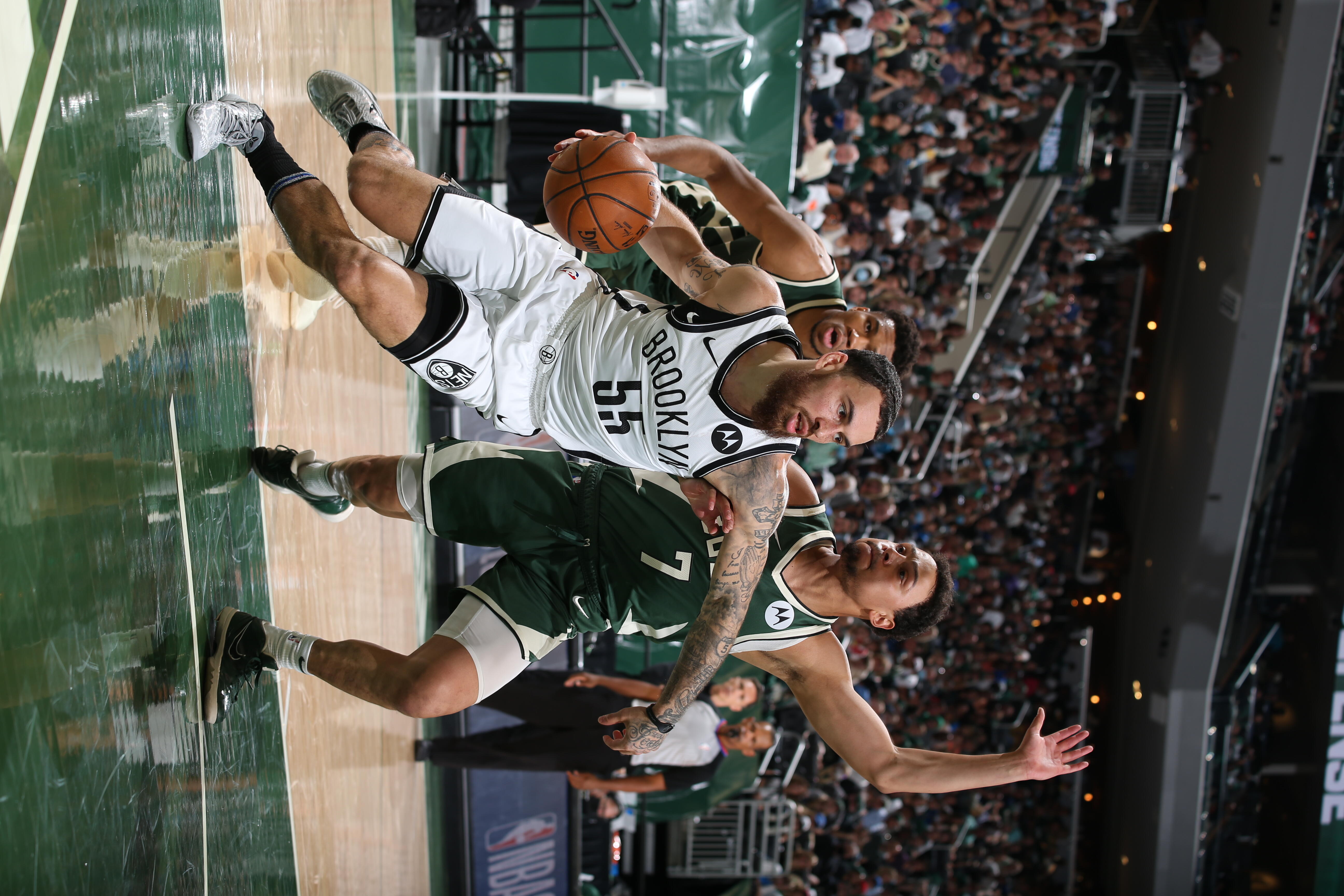 Gallery Nets vs. Bucks Game 3 Photo Gallery