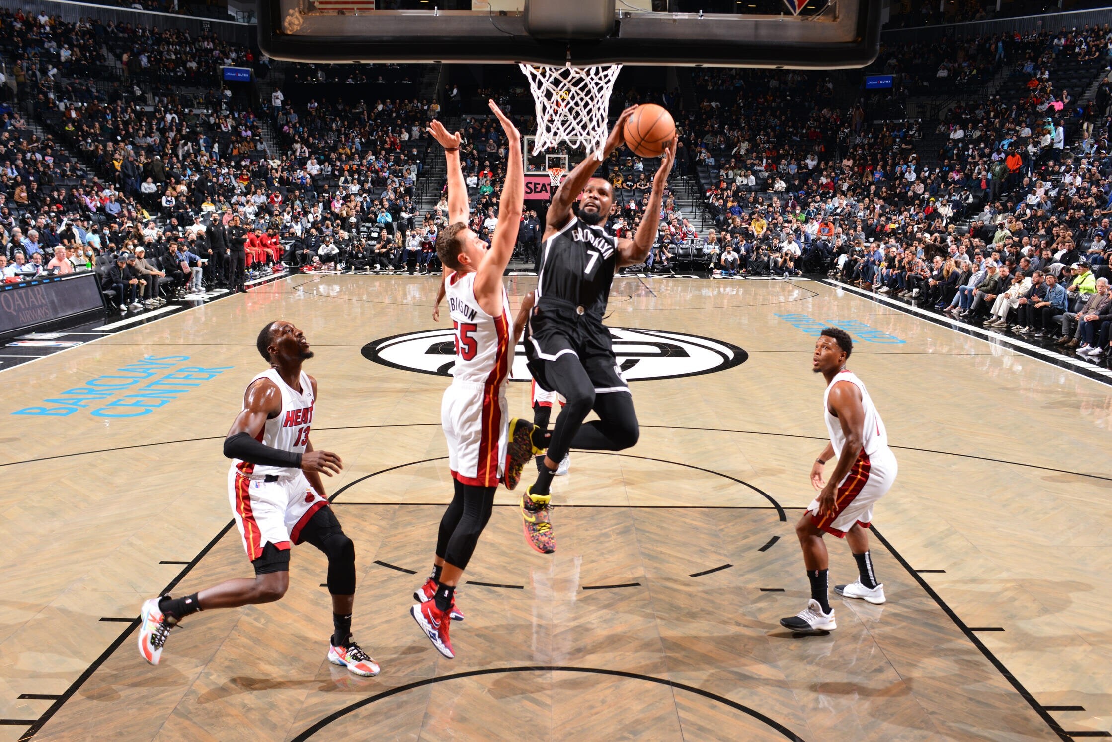 Gallery Nets vs. Heat Photo Gallery