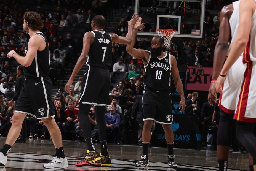 Gallery Nets vs. Heat Photo Gallery