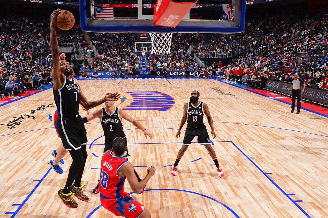 Gallery Nets vs. Pistons Photo Gallery