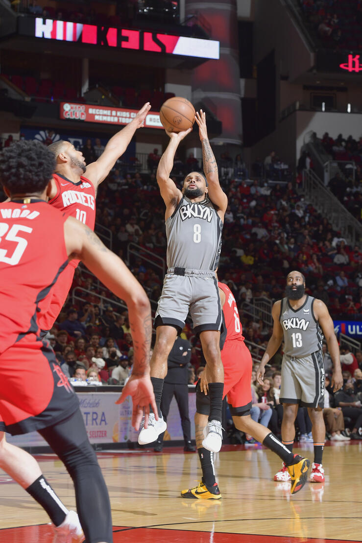 Gallery Nets vs. Rockets Photo Gallery