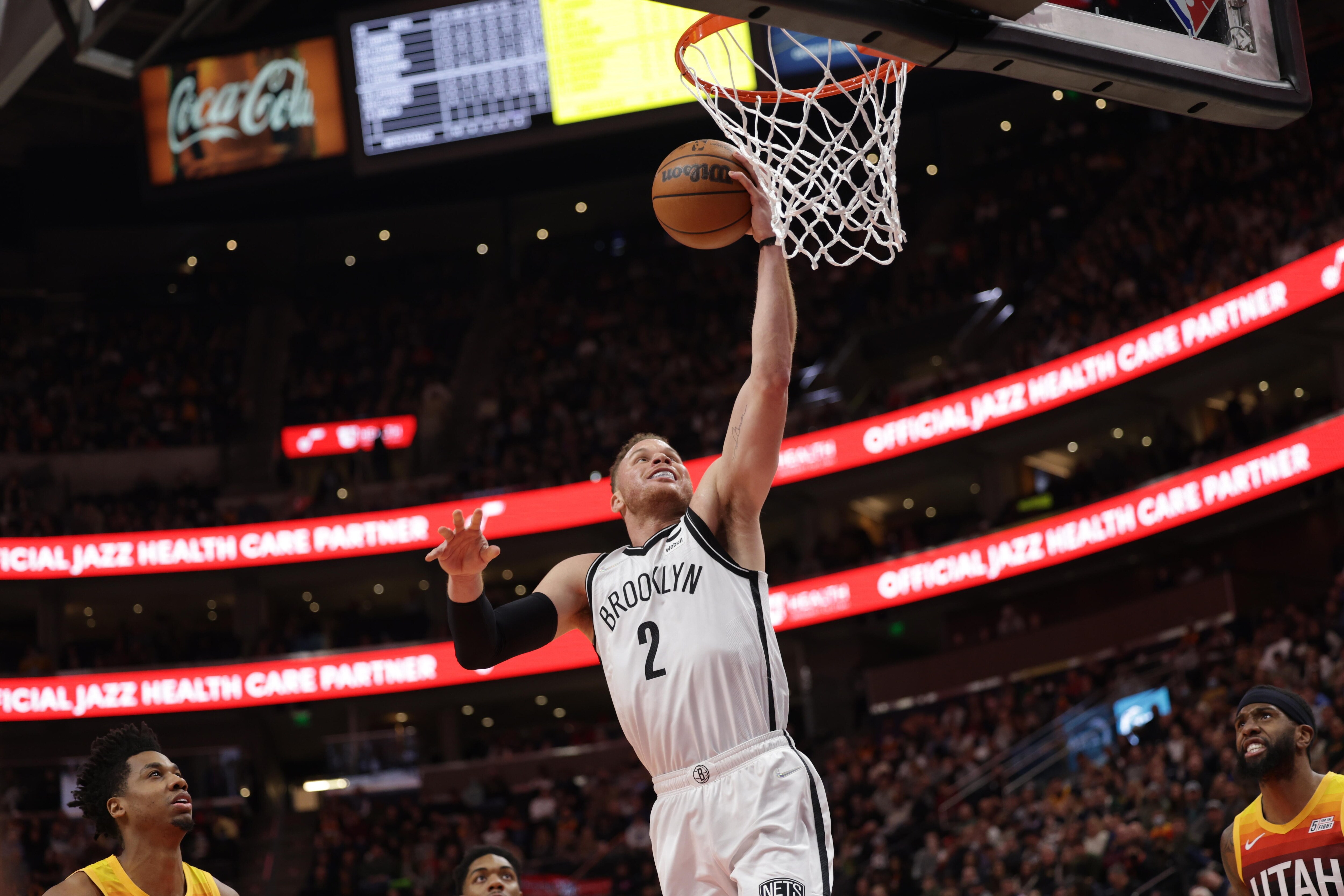 Gallery Nets vs. Jazz Photo Gallery