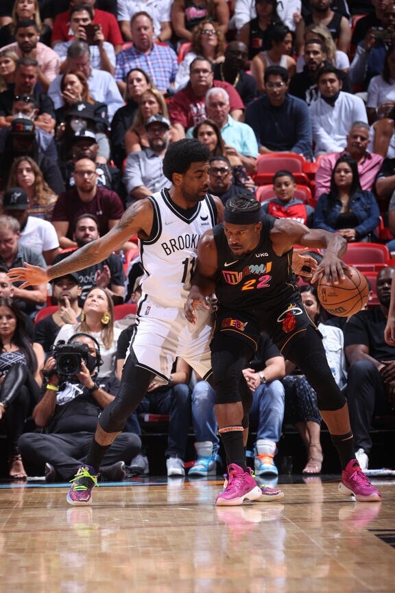 Gallery Nets vs. Heat Photo Gallery