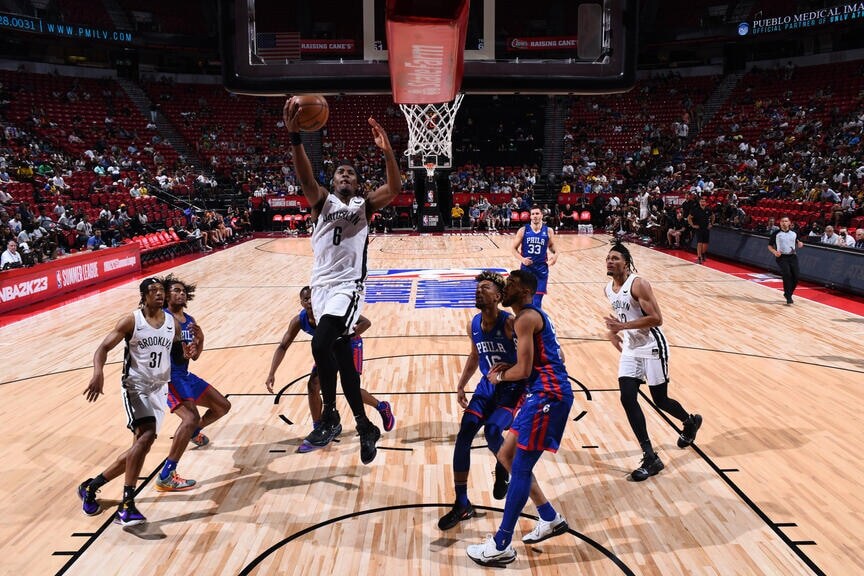 Gallery Nets vs. 76ers Photo Gallery