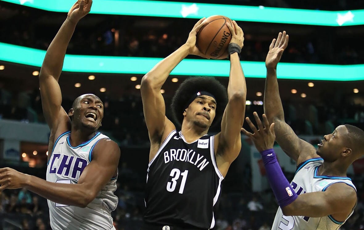 Nets vs. Brooklyn Moves Quickly to Round 3 With Charlotte(02)