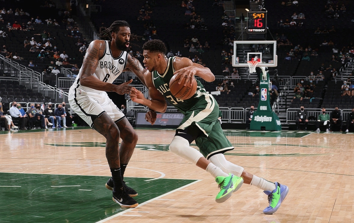 Nets vs. Bucks Brooklyn Keeps Playoff Feel in Milwaukee