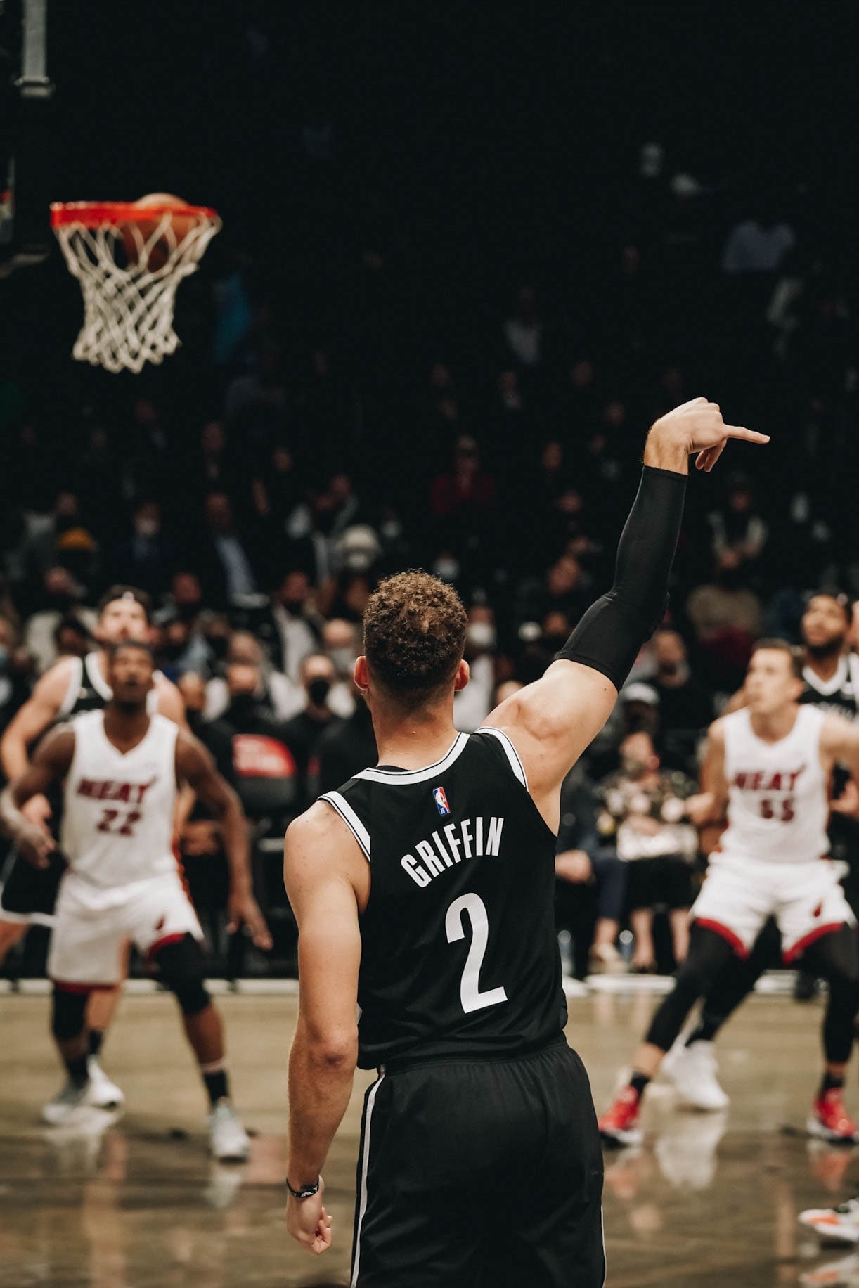 Gallery Nets vs. Heat Photo Gallery