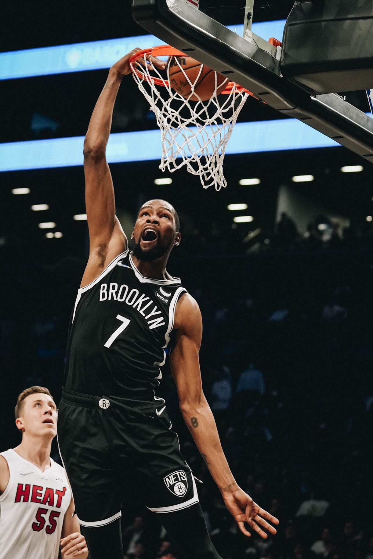 Gallery Nets vs. Heat Photo Gallery