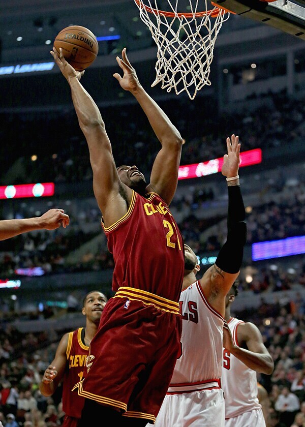 Andrew Bynum: First Half Gallery (Cavs) Photo Gallery | NBA.com