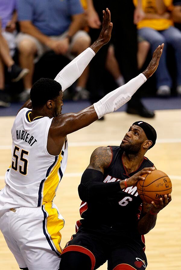 Pacers 93, Heat 90 Photo Gallery