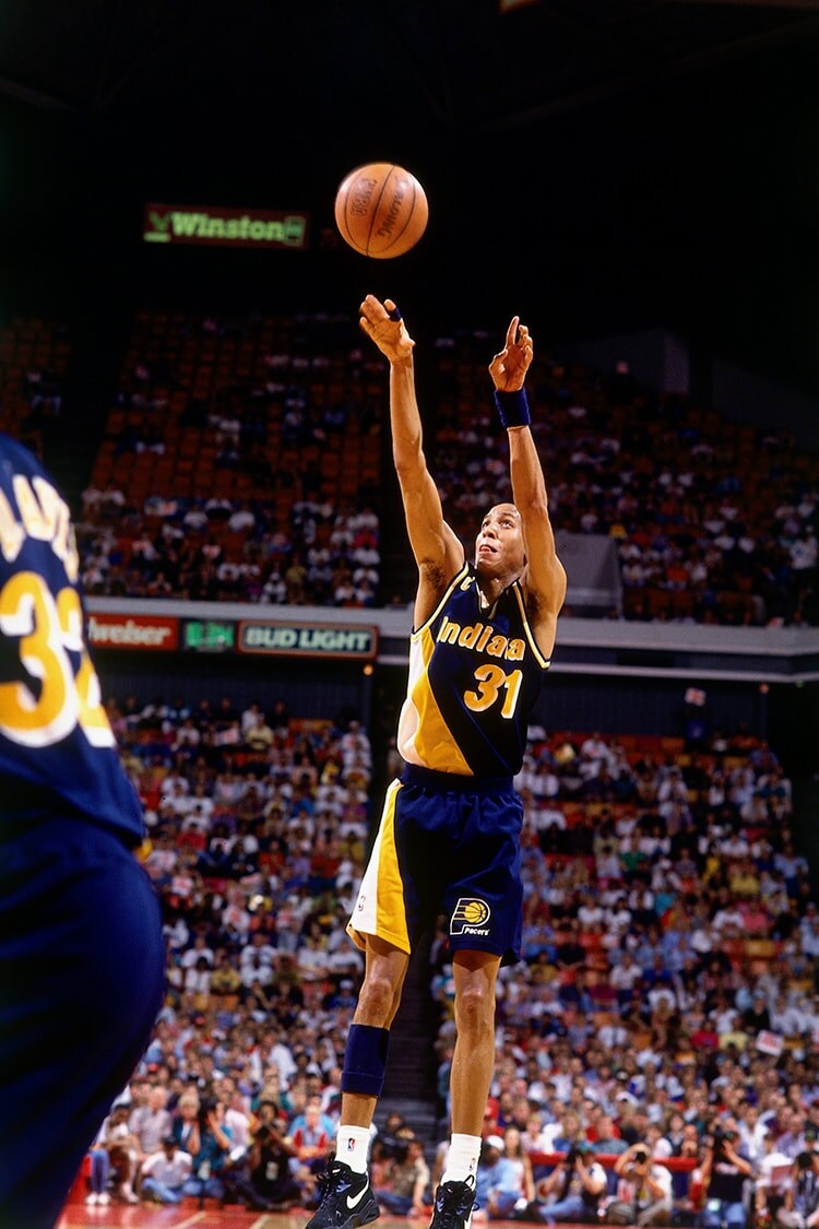 Hardwood Classics 31 Photos Of Reggie Miller In Flo Jo Jersey Hardwood Classics 31 Photos Of Reggie Miller In Flo Jo Jersey