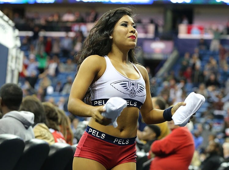 Meet the Dancers 2016: Leslie | New Orleans Pelicans