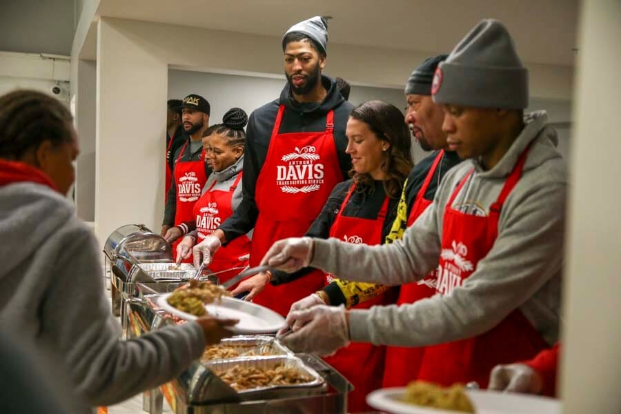 Anthony Davis’ 6th Annual Thanksgiving Dinner