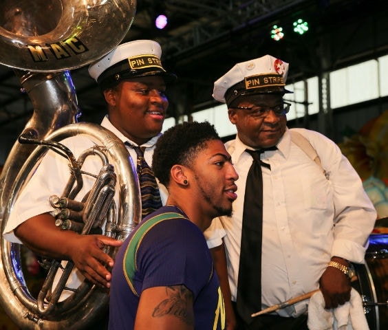 pelicans mardi gras uniforms