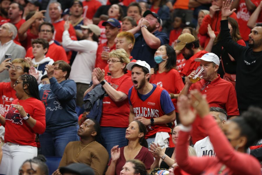 Photos: Fans and Entertainment | Pelicans vs. San Antonio 4-13-22