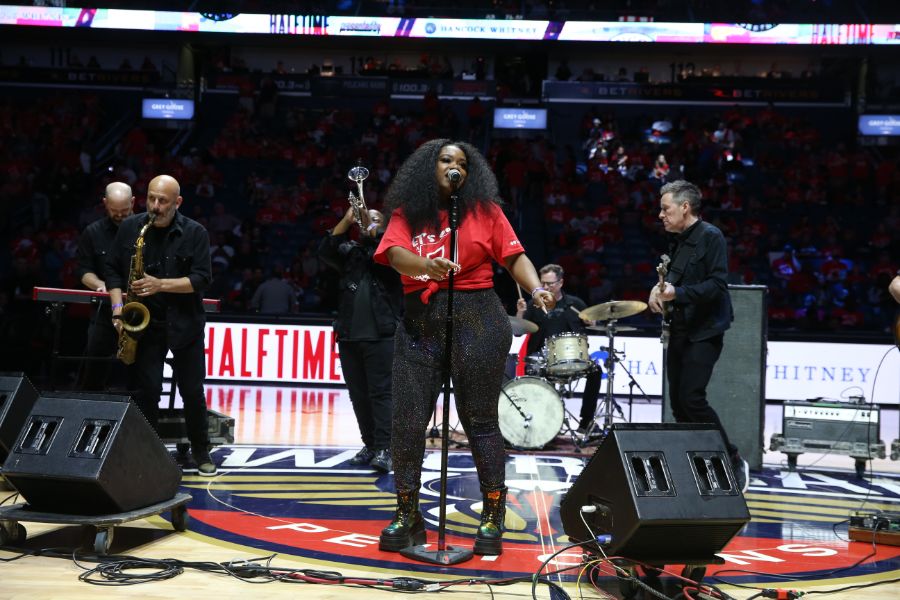 Photos: Fans and Entertainment | Pelicans vs. San Antonio 4-13-22