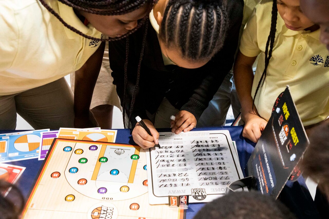 Darius Miller surprises students for Math Hoops Class “Take-Over ...