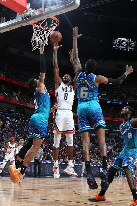 Charlotte Hornets v New Orleans Pelicans