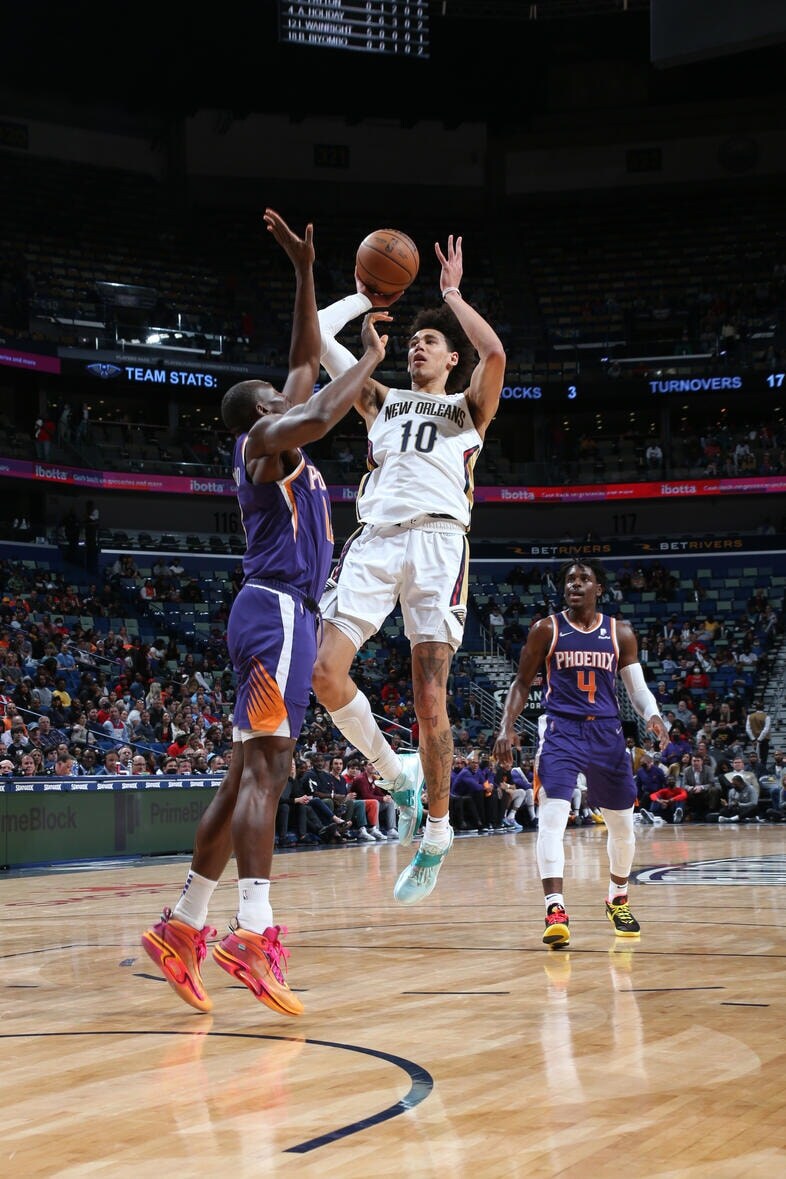 Phoenix Suns v New Orleans Pelicans