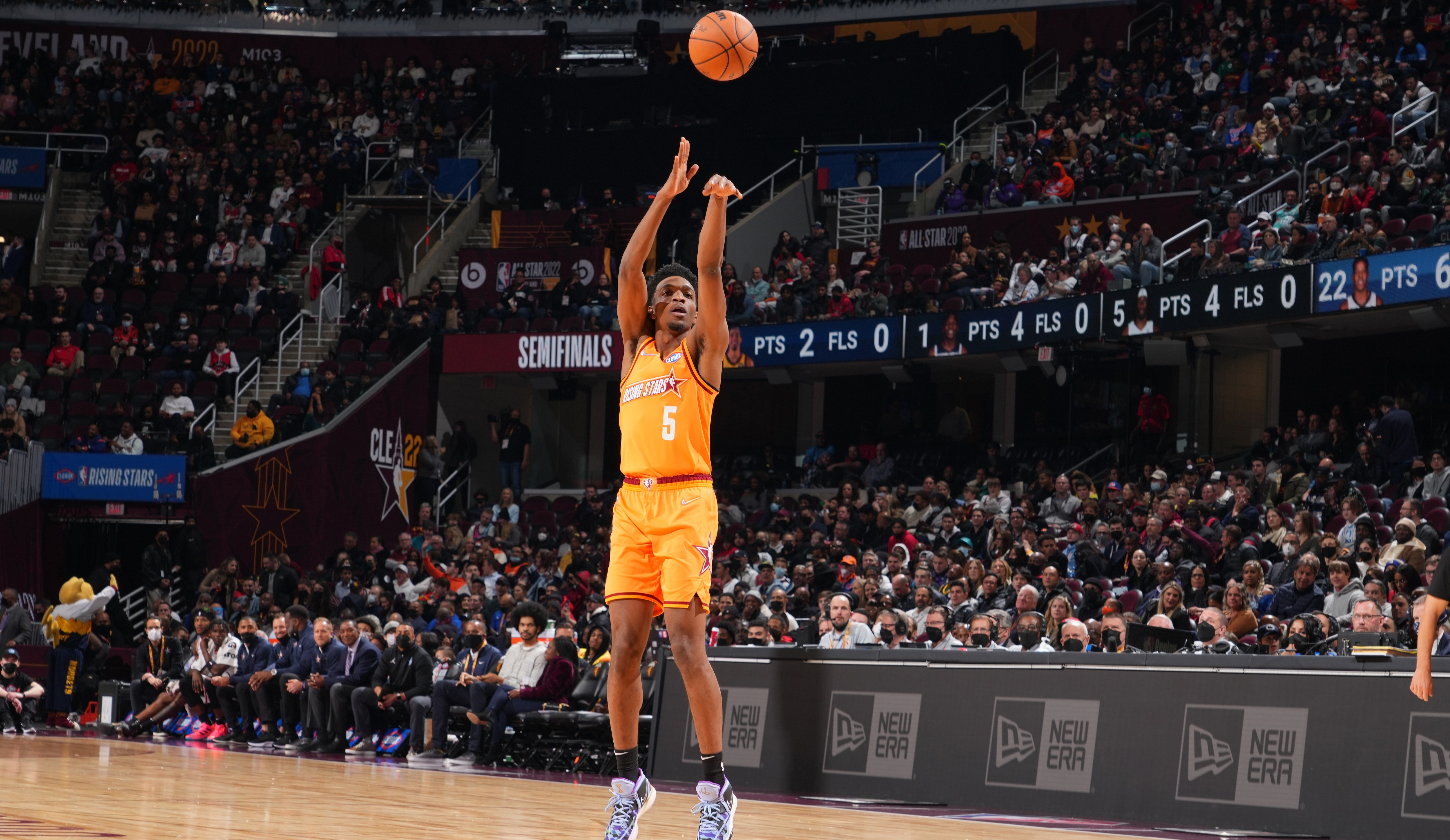 Herbert Jones sinks threepointer off bench in Rising Stars appearance