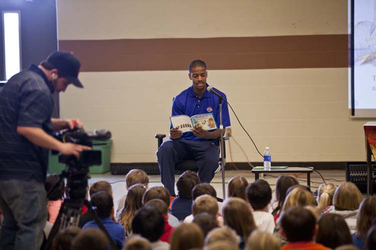 Kim English at Murphy Elementary Detroit Pistons