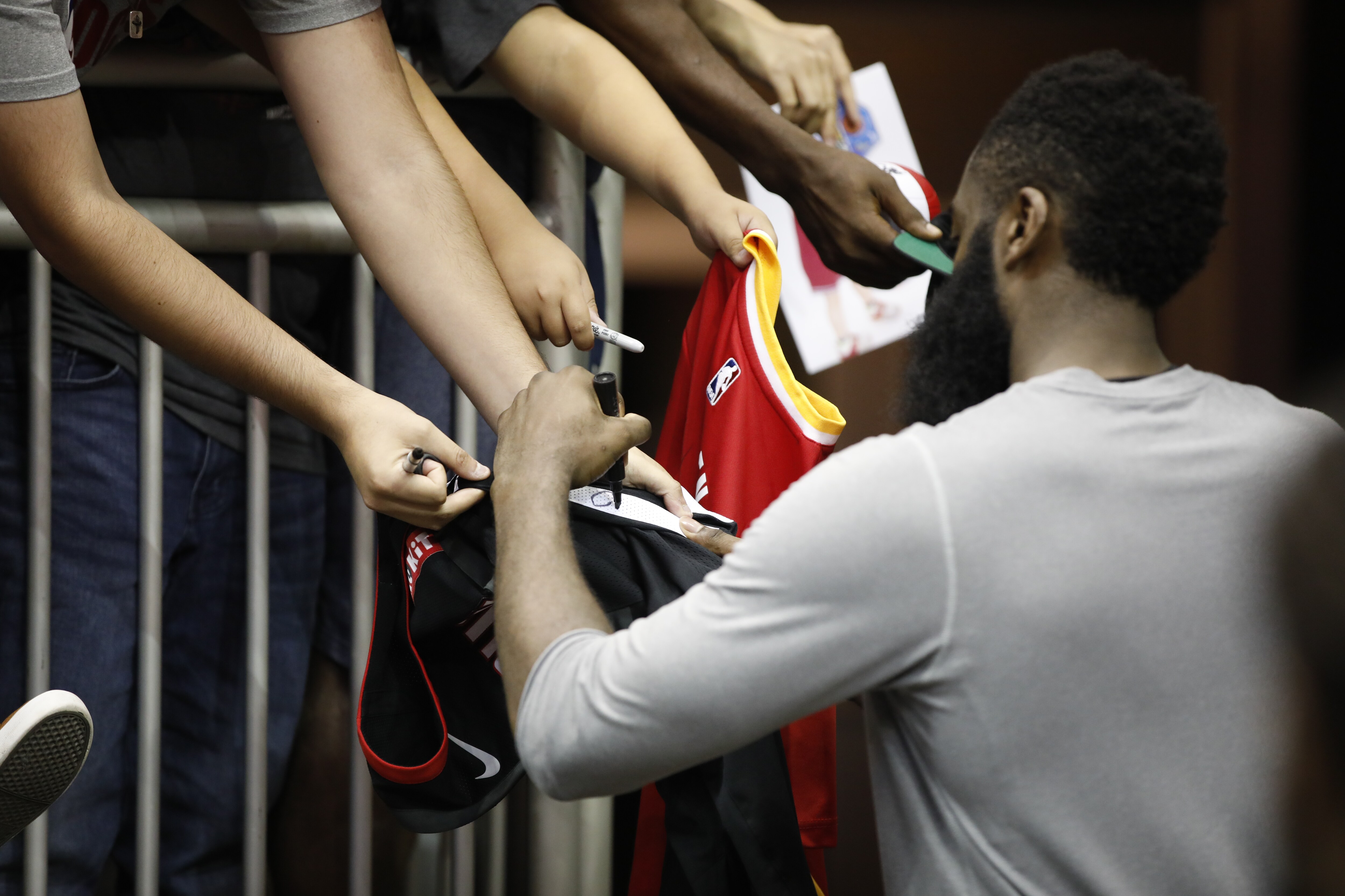 2019 Rockets Open Practice Photo Gallery | NBA.com