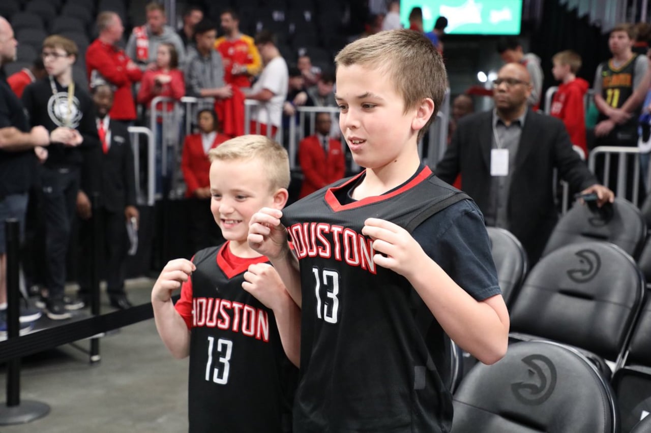 Fan Photos of the Year | Houston Rockets