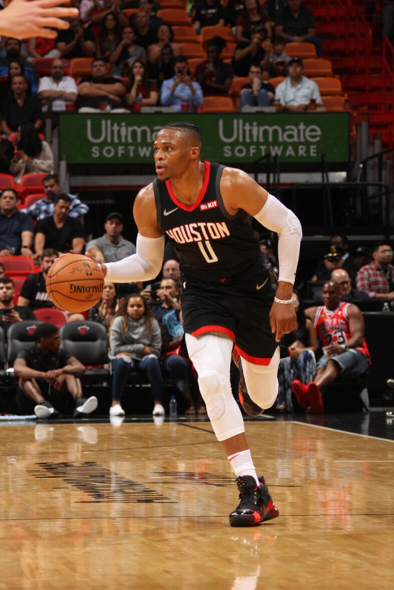 Photo Gallery: Rockets vs Heat 10/18/19 Photo Gallery | NBA.com