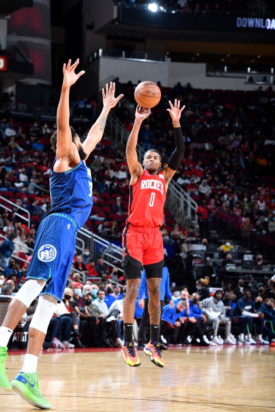 Photos Rockets vs Wolves Photo Gallery