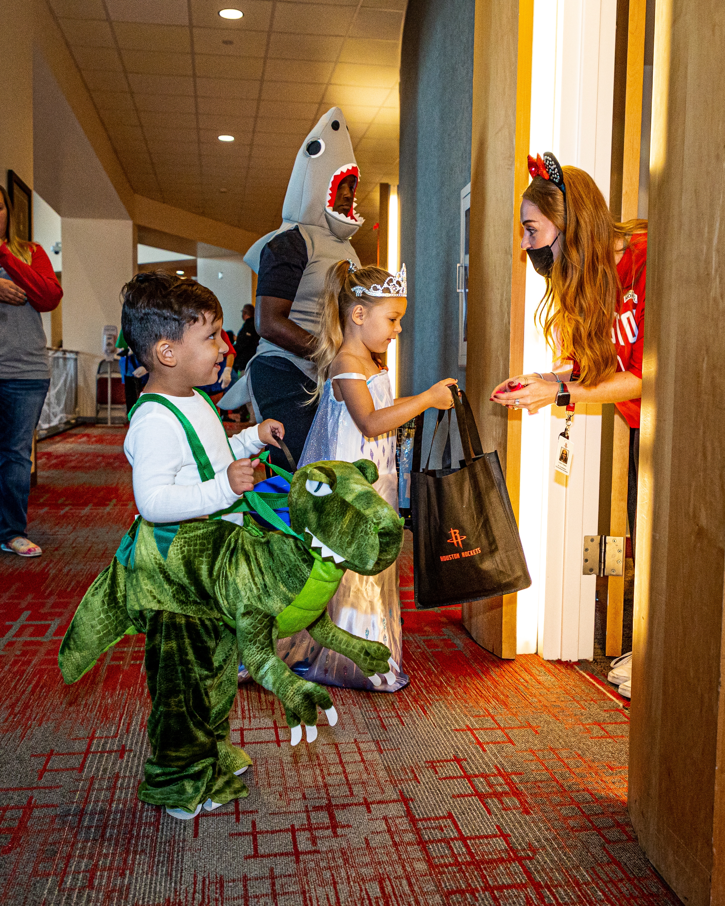 Photos: Tricks & Treats in the Suites | Houston Rockets