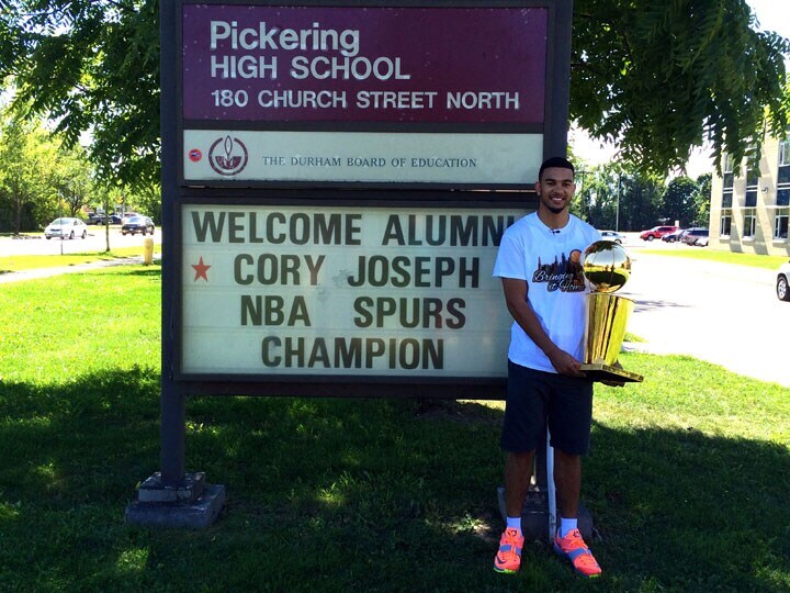 Larry visits Cory's High School and the Set Photo Gallery