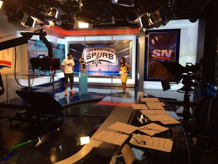 Larry visits Cory's High School and the Set Photo Gallery