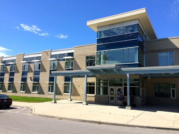 Larry visits Cory's High School and the Set Photo Gallery