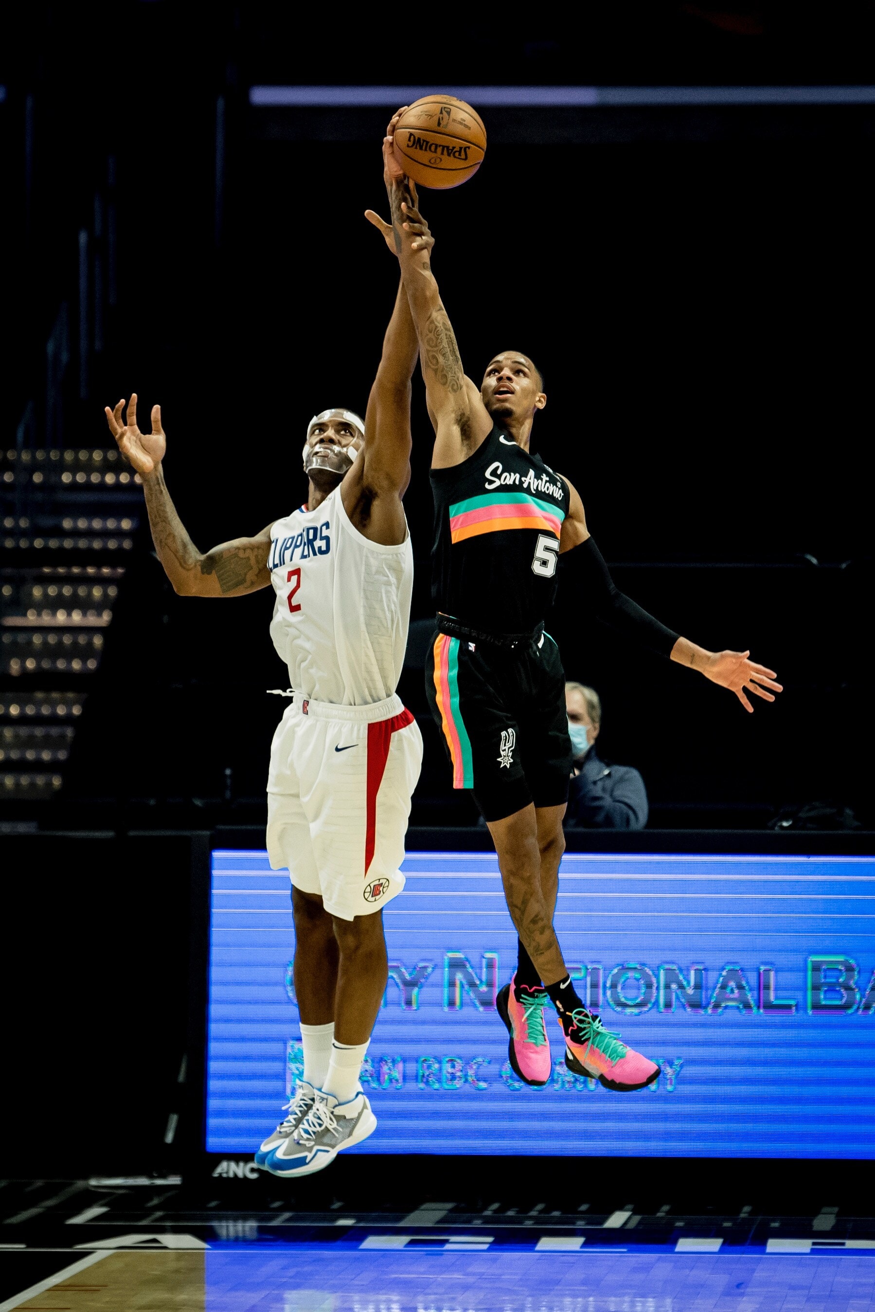 Photos: Spurs vs. Clippers 1/5 Photo Gallery | NBA.com