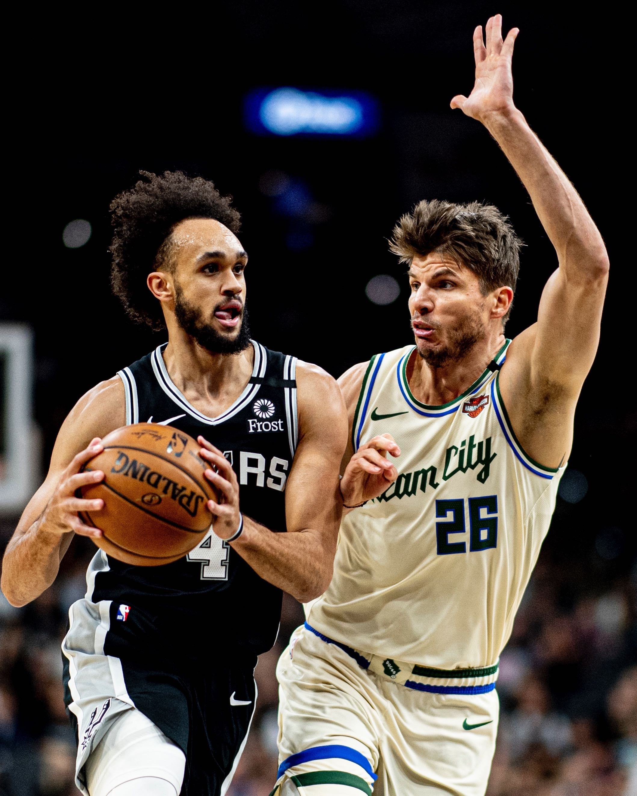 Photos: Spurs vs. Bucks 1/6 Photo Gallery | NBA.com