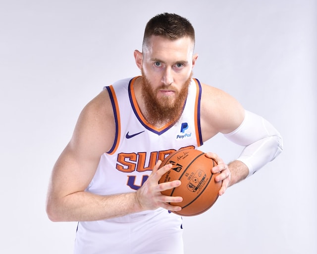 phoenix suns aron baynes jersey number