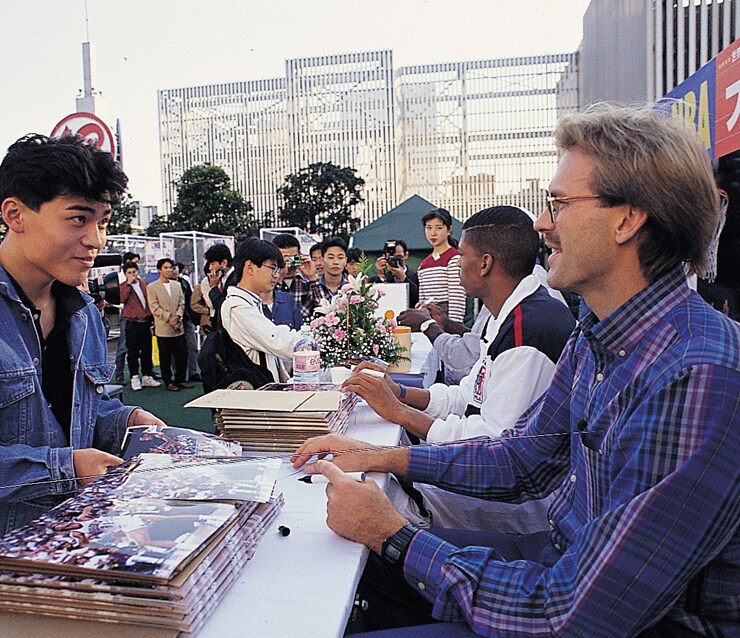 1990 NBA Official Opening Games in Japan | Phoenix Suns