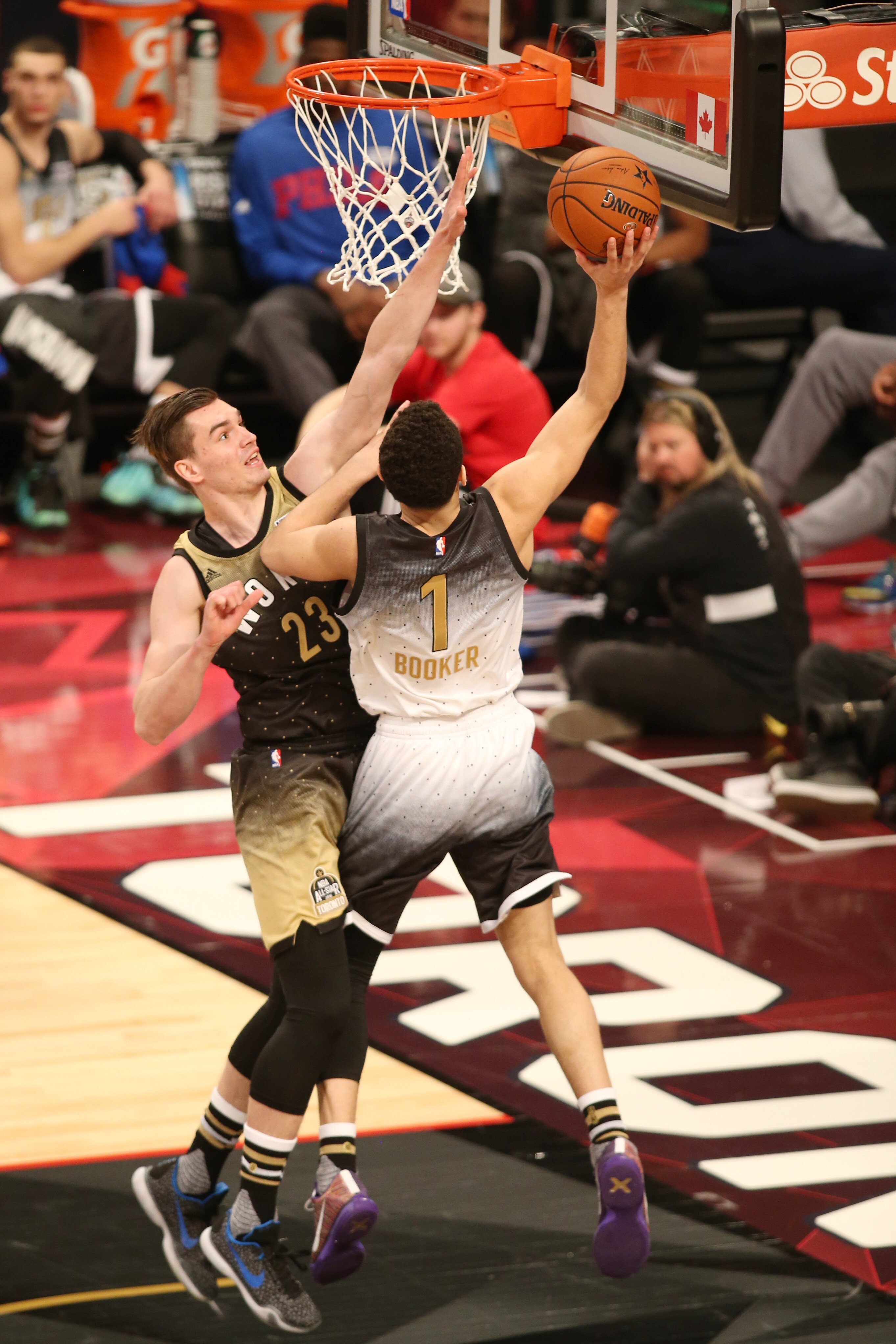 2016 NBA AllStar ThreePoint Contest Devin Booker Photo Gallery 2016 NBA AllStar ThreePoint Contest Devin Booker Photo Gallery