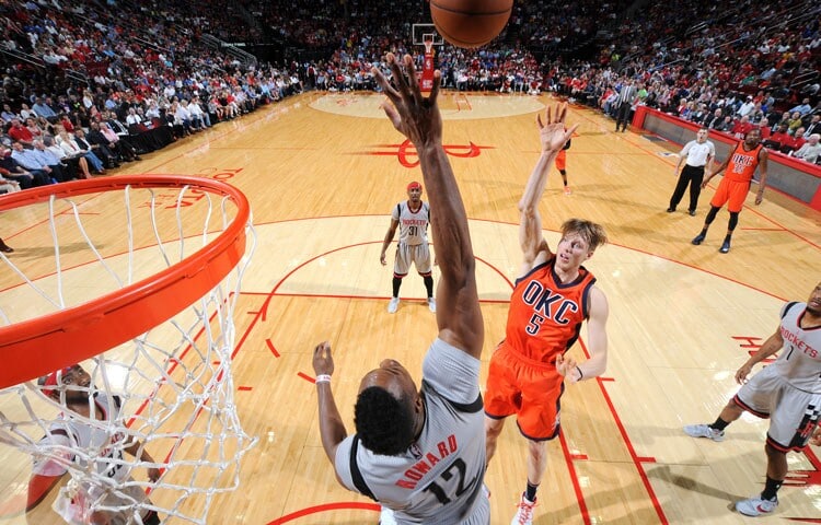 Thunder at Rockets - April 3, 2016 Photo Gallery | NBA.com