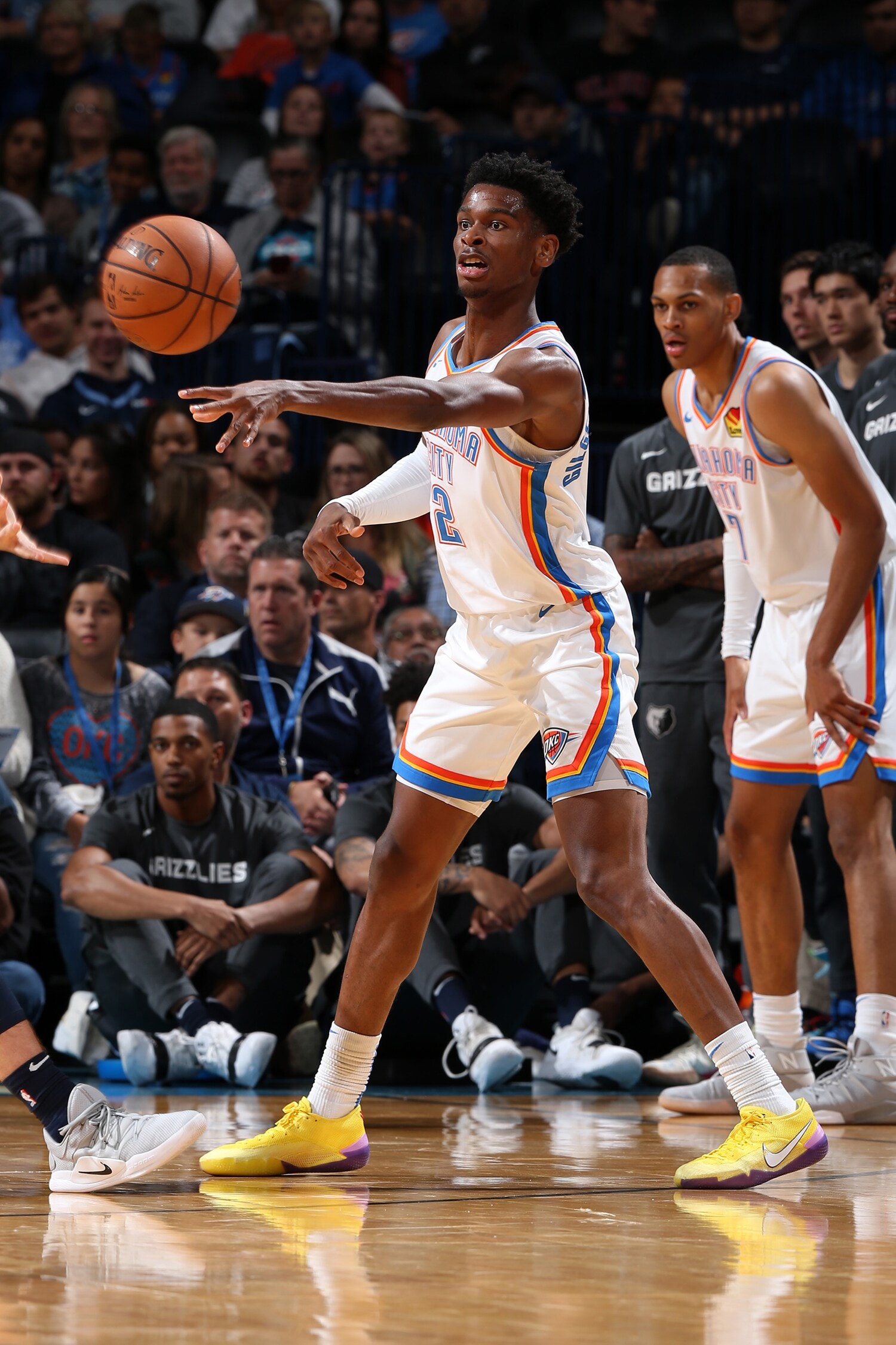 Thunder Suns Oklahoma Gilgeous-Alexander Sets the Tone