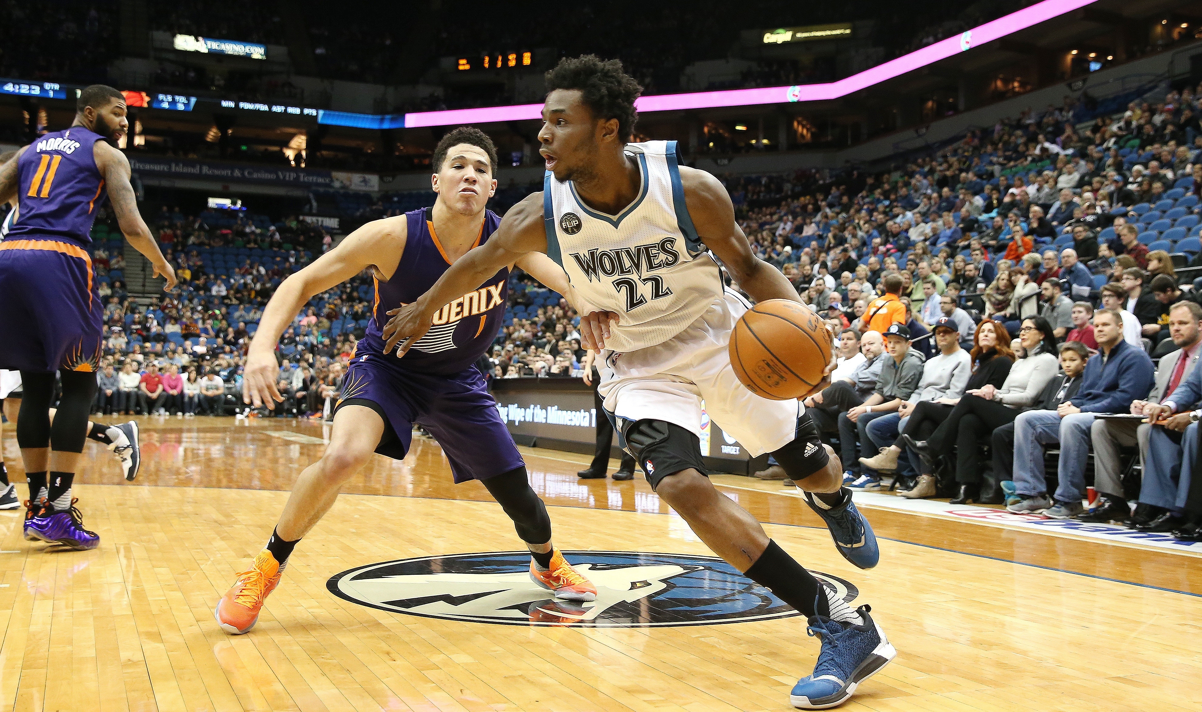 Nikola Jović's Perfect Pass to Wiggins Buzzer Beater, image size:3959x2345