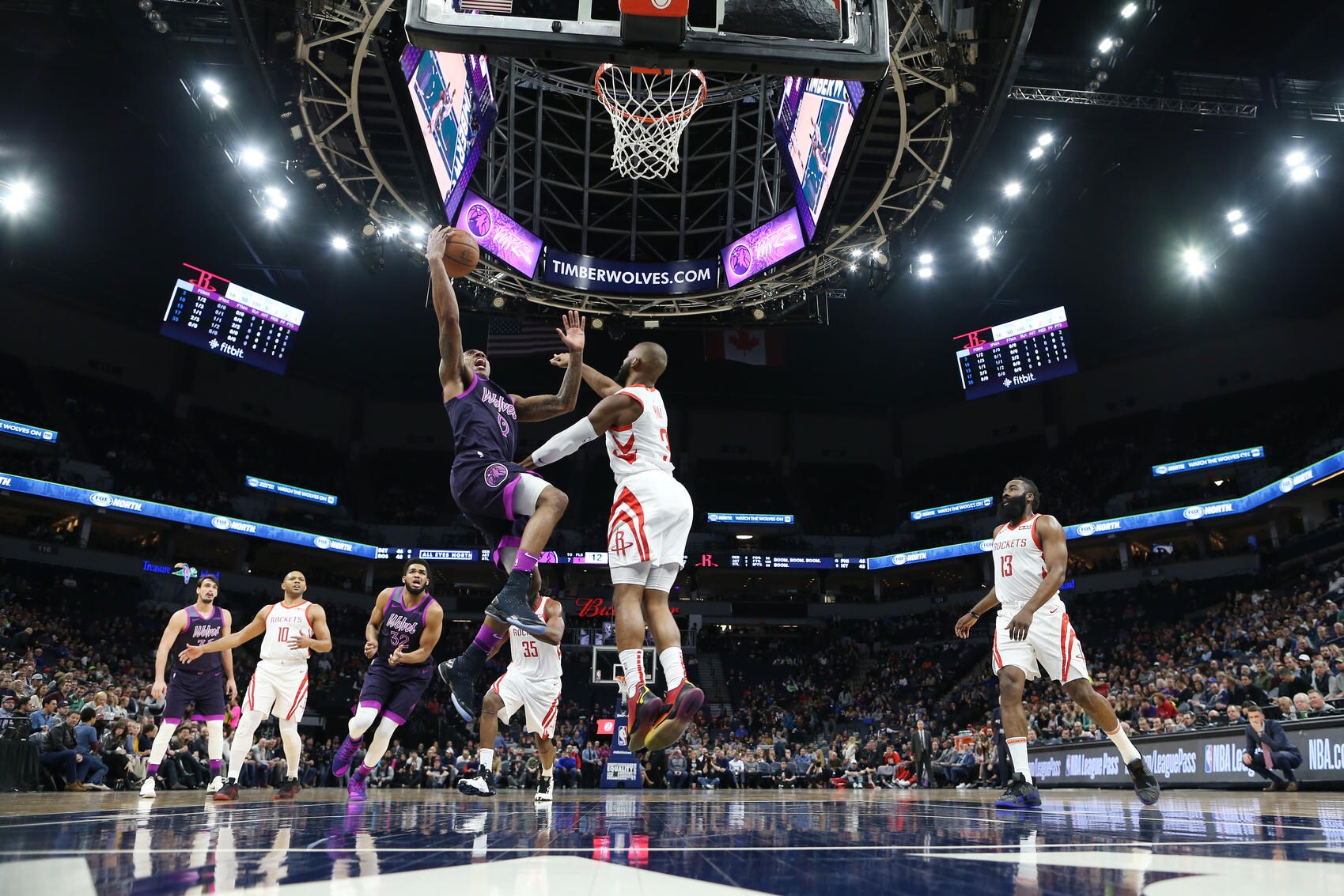 Gallery Wolves Vs. Rockets Photo Gallery