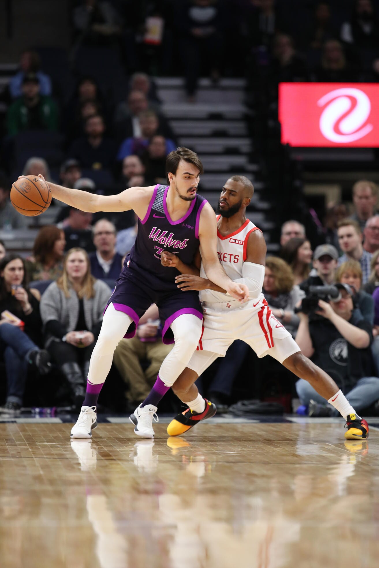 Gallery Wolves Vs. Rockets Photo Gallery