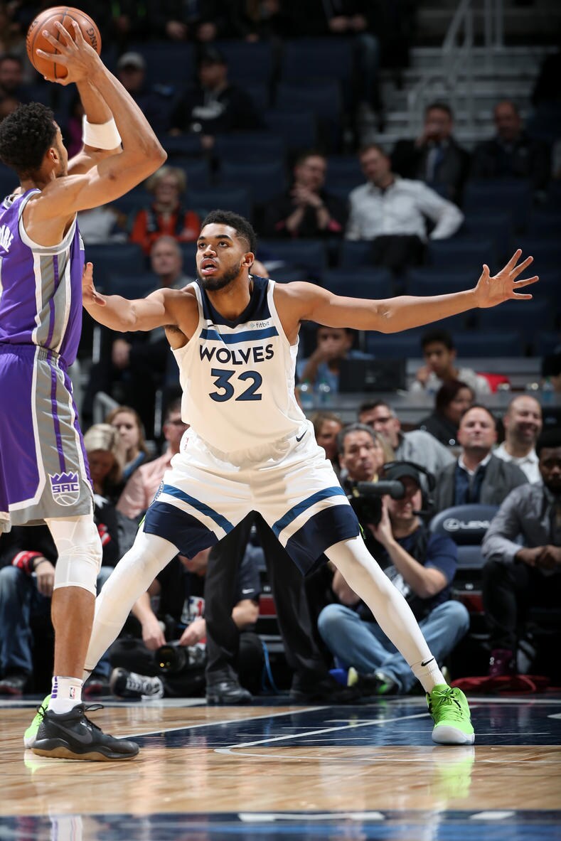 Gallery | Wolves vs. Kings Photo Gallery | NBA.com