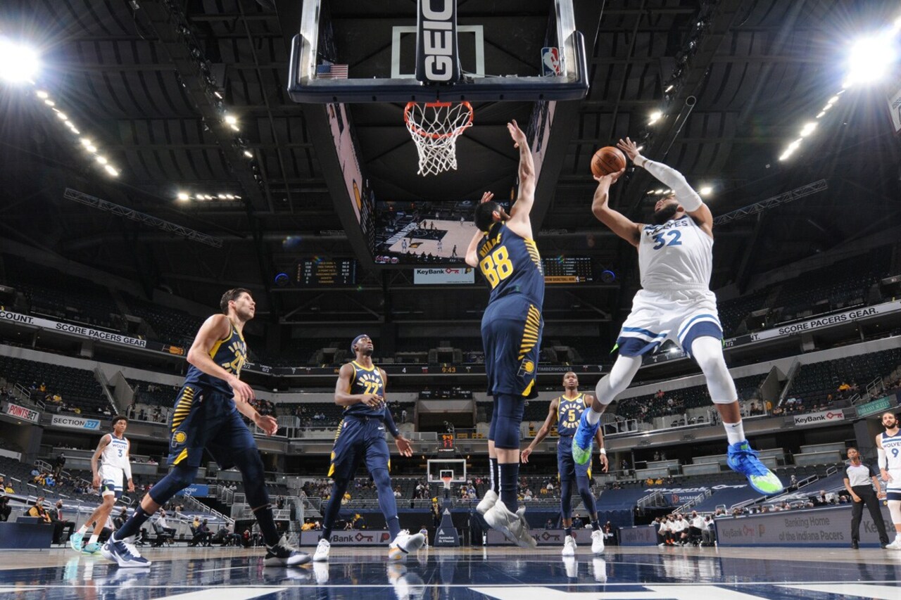 Photos: Wolves at Pacers | Minnesota Timberwolves