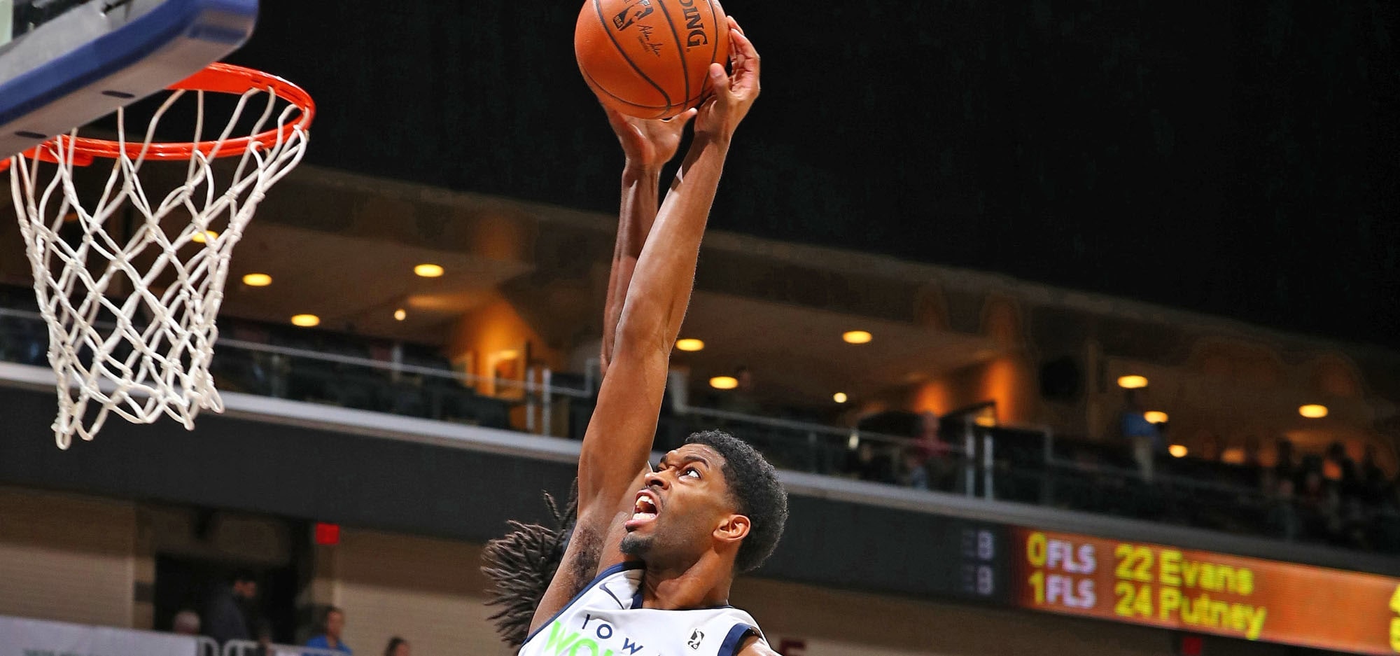 Amile Jefferson's Secret To Being A Good Basketball Player Is Watching